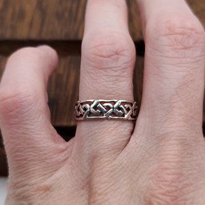 Size 7 925 Sterling Silver Cool Celtic Ring